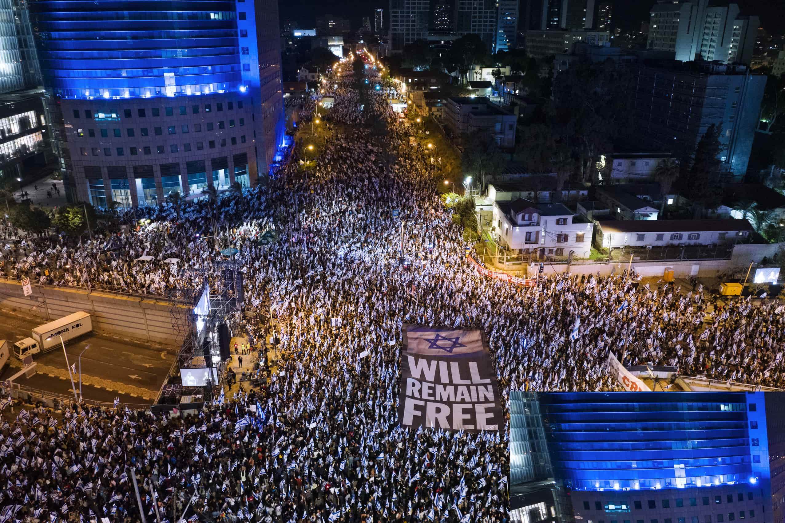 למה אין סיכוי שנסיים כמו הונגריה ופולין?