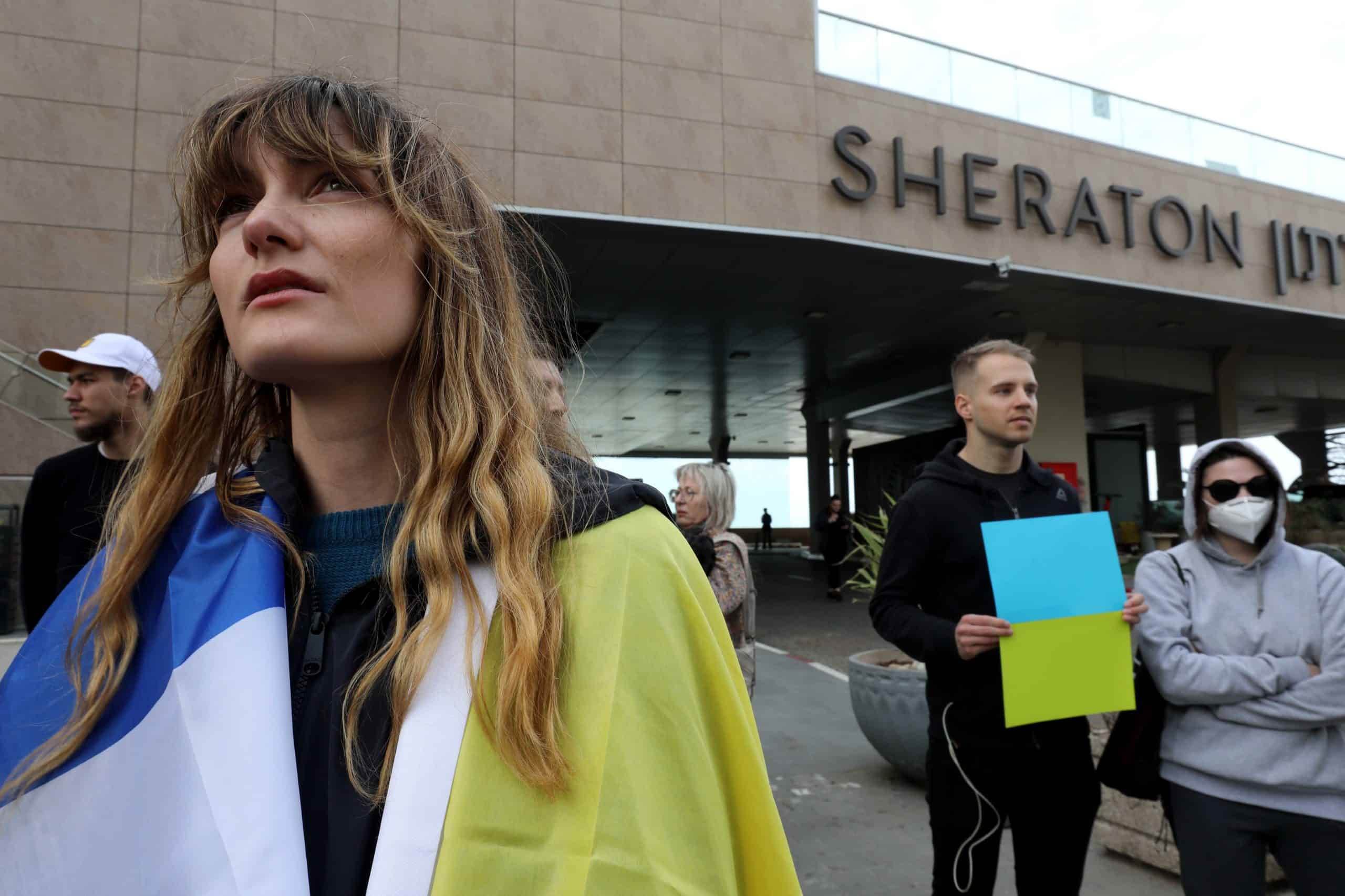 הופקרו לגורלם