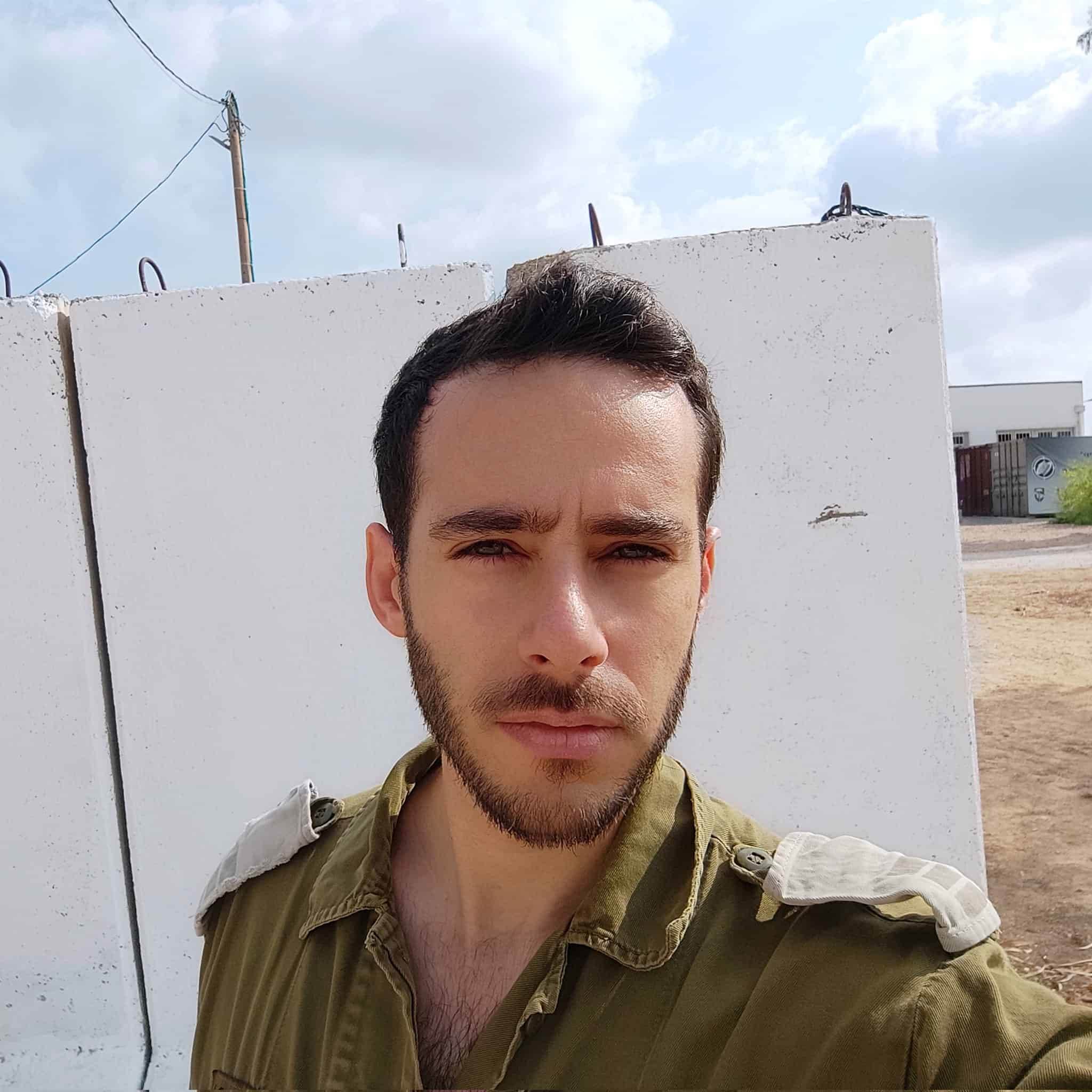 הדבר האחרון שהחיילים צריכים זה לראות את סרטוני הזוועה ששיתפתם