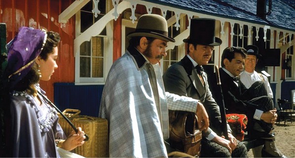 מתןך 'מסביב לעולם ב־80 יום', 1956