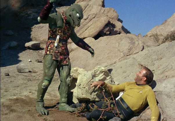 'מסע בין כוכבים'