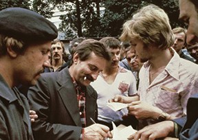 לך ואלנסה במהלך השביתה של 1980